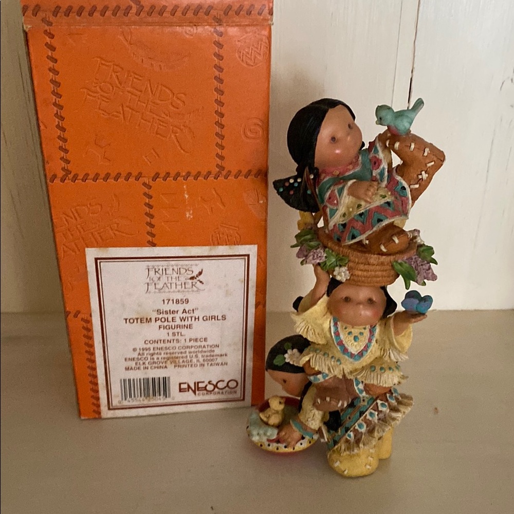 Enesco Friends of the Feather Totem Pole with Girls Figurine - Multicolor
